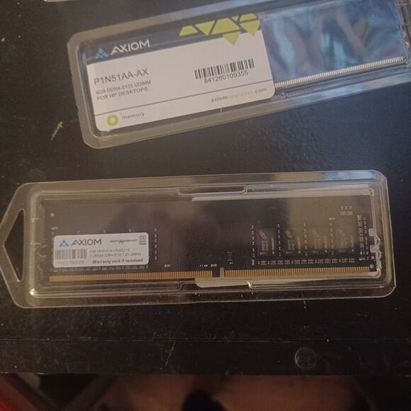Axiom 4GB PC4-17000U DDR4-2133 288 Pin RAM MEMORY DDR4 BRAND NEW - Picture 4 of 6